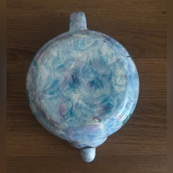 Handcrafted Ceramic Teapot with Leaf Design - Picture 5 of 7